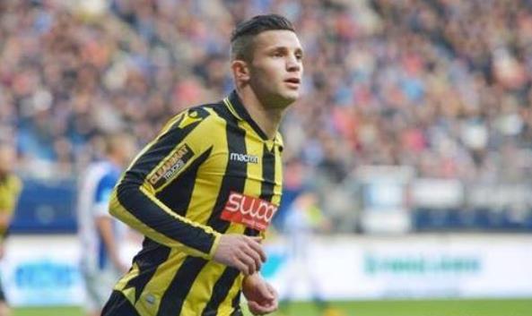 对射门技巧 对射门技巧