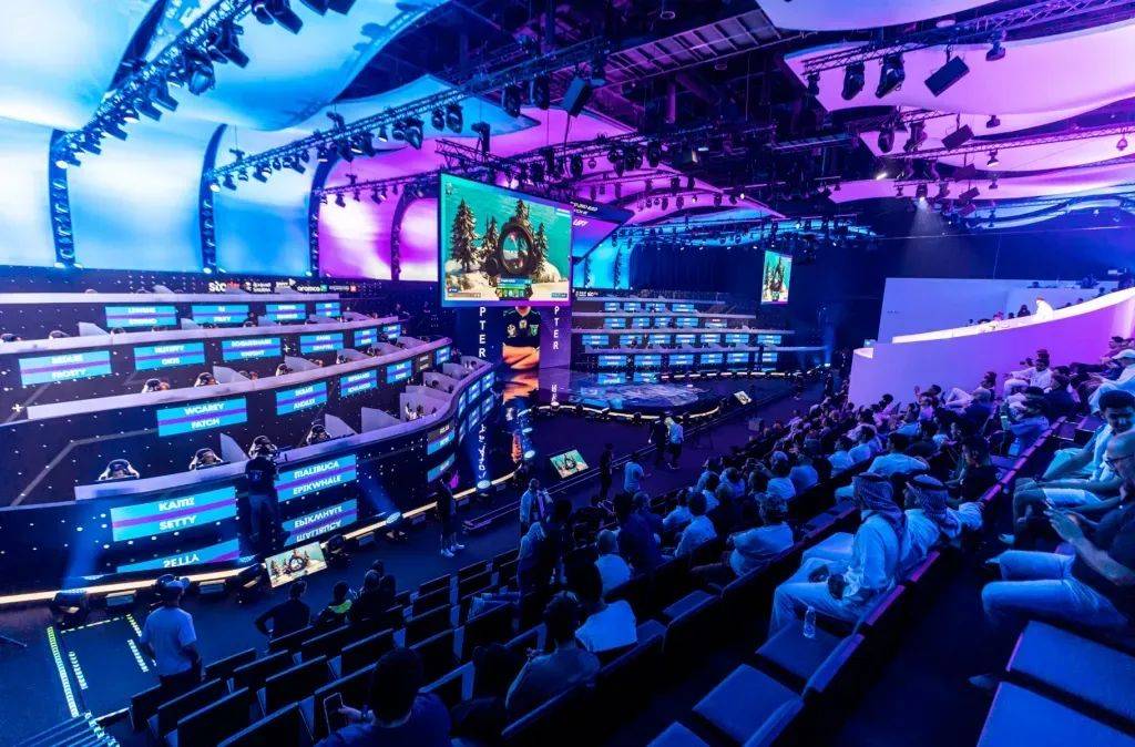 团队配合相 团队配合相